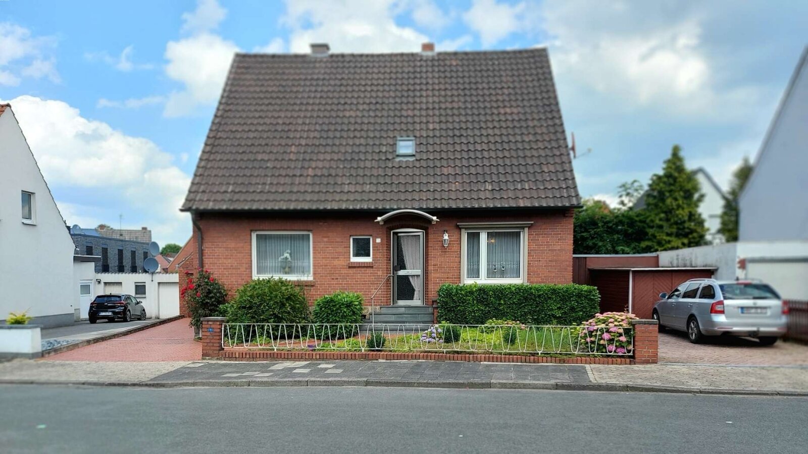 Einfamilienhaus zum Kauf 6 Zimmer 140 m²<br/>Wohnfläche 1.010 m²<br/>Grundstück Schotthock - Ost Rheine 48429