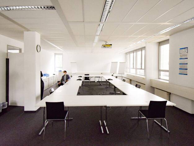 Bürofläche zur Miete provisionsfrei 2.800 € 300 m² Bürofläche Lessingstraße Wilhelmsruh Berlin 13158