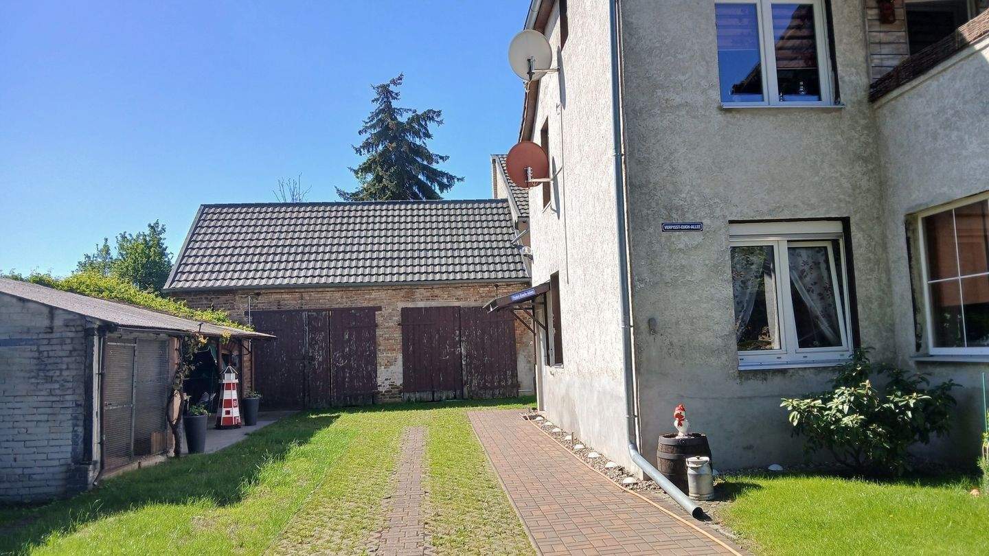 Immobilie in Heidesee - 2 FH in Heidesee OT Friedersdorf - gepflegt - mit Garagen, Werkstatt, gr.Nebengegäube -  - Bild 4