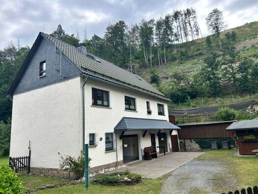 Einfamilienhaus zum Kauf 125.000 € 3 Zimmer 98 m² 523 m² Grundstück frei ab sofort Gebersdorf Gräfenthal 98743