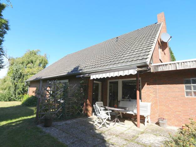 Einfamilienhaus zum Kauf 195.000 € 4 Zimmer 111 m² 1.000 m² Grundstück Neudorf-Platendorf Sassenburg / Neudorf-Platendorf 38524
