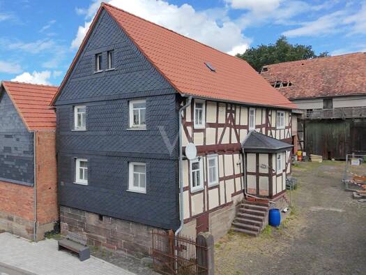 Einfamilienhaus zum Kauf 160.000 € 5 Zimmer 178 m² 2.109 m² Grundstück Heskem Ebsdorfergrund / Heskem 35085