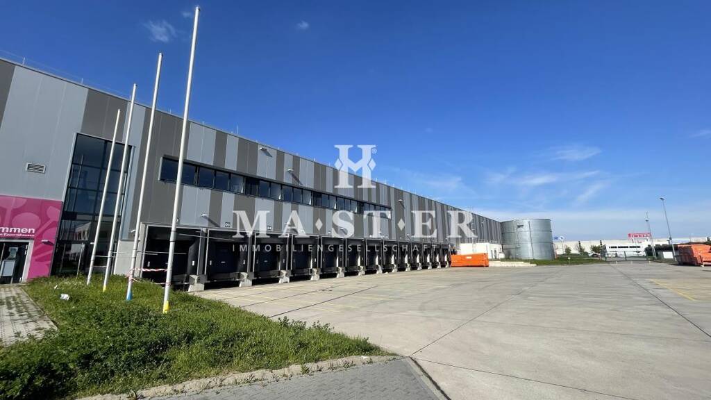 Lagerhalle zur Miete provisionsfrei 10.000 m² Lagerfläche teilbar ab 5.000 m² Osterweddingen Sülzetal 39171