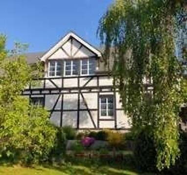 Haus zum Kauf 259.000 € 6 Zimmer 180 m² 440 m² Grundstück frei ab sofort Wipperfürth Wipperfürth 51688