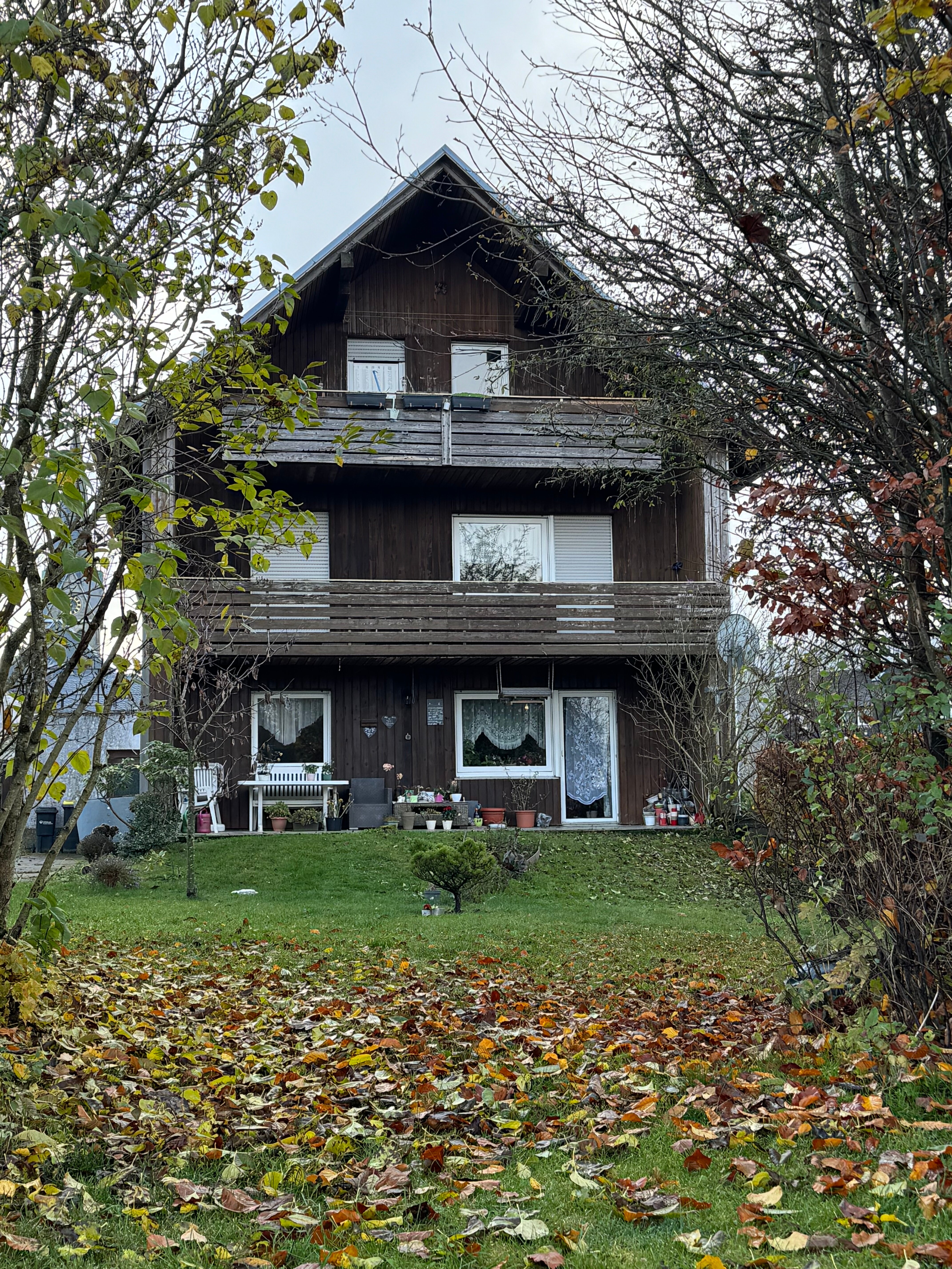 Einfamilienhaus zum Kauf 78.000 € 11 Zimmer 234 m²<br/>Wohnfläche 780 m²<br/>Grundstück Bischofsgrün Bischofsgrün 95493