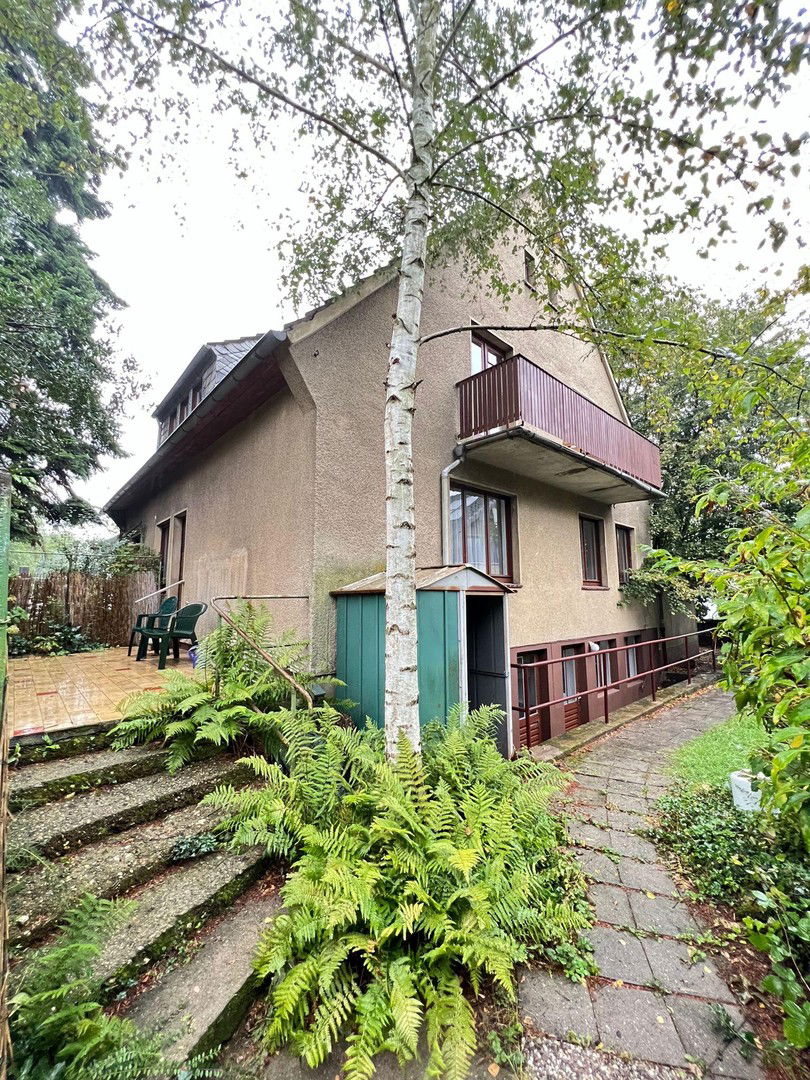 Mehrfamilienhaus zum Kauf provisionsfrei 485.000 € 8 Zimmer 186 m²<br/>Wohnfläche 560 m²<br/>Grundstück Hermann-Nörrenberg-Str. 7 Opladen Leverkusen 51379