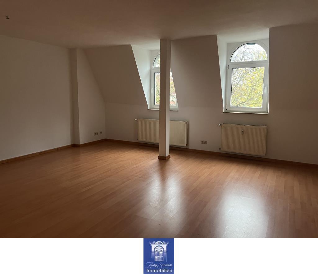 Wohnung zur Miete 396 € 2 Zimmer 72 m²<br/>Wohnfläche Döbeln Döbeln 04720