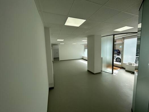 Laden zur Miete 3.840 € Wien 1040