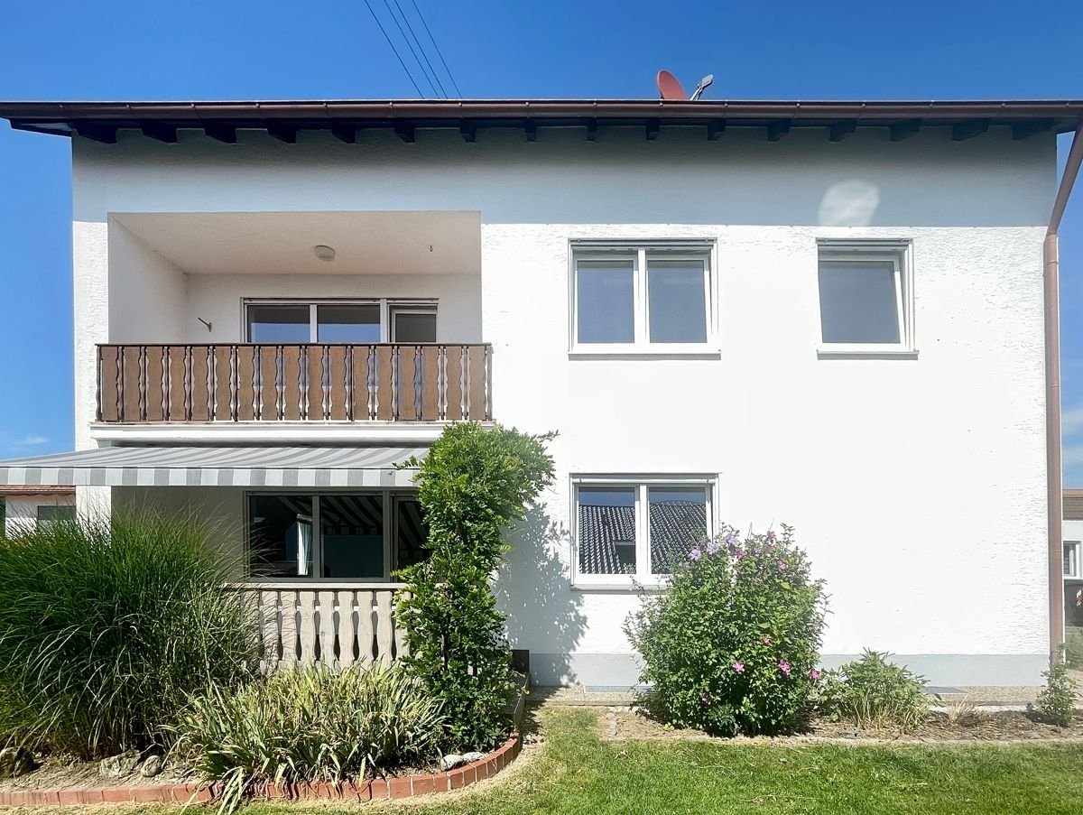 Einfamilienhaus zum Kauf 549.000 € 8 Zimmer 156 m²<br/>Wohnfläche 785 m²<br/>Grundstück Wehringen 86517