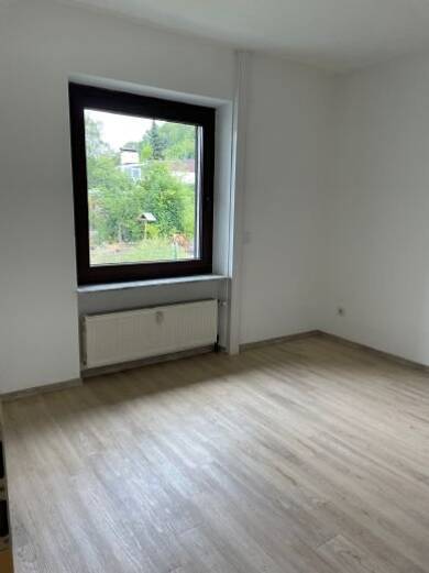 Wohnung zur Miete 650 € 3 Zimmer 77 m² EG Rheinbrohl Rheinbrohl 56598