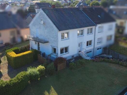 Doppelhaushälfte zum Kauf 149.000 € 6 Zimmer 176 m² 522 m² Grundstück frei ab sofort Theley Tholey 66636
