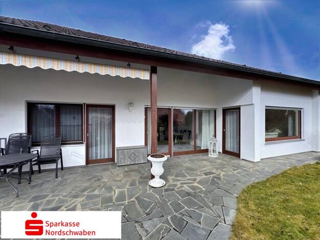 Einfamilienhaus zur Miete 1.450 € 6 Zimmer 145,7 m² 986 m² Grundstück Baldingen Nördlingen 86720