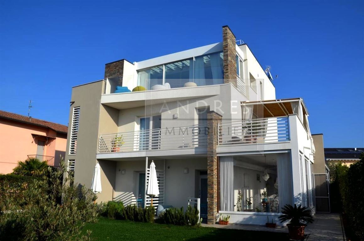 Haus zum Kauf 1.900.000 € 10 Zimmer 320 m²<br/>Wohnfläche 1.000 m²<br/>Grundstück Peschiera del Garda 37019