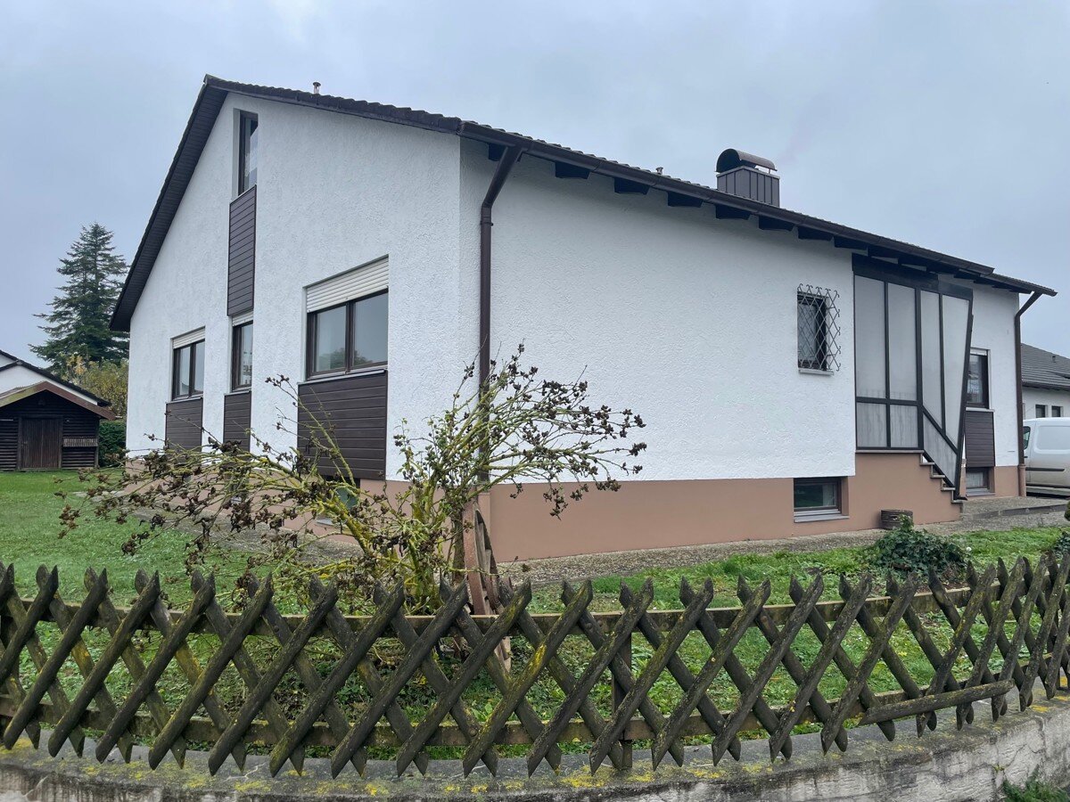 Einfamilienhaus zur Miete 1.200 € 7 Zimmer 125 m²<br/>Wohnfläche Pilsting Pilsting 94431