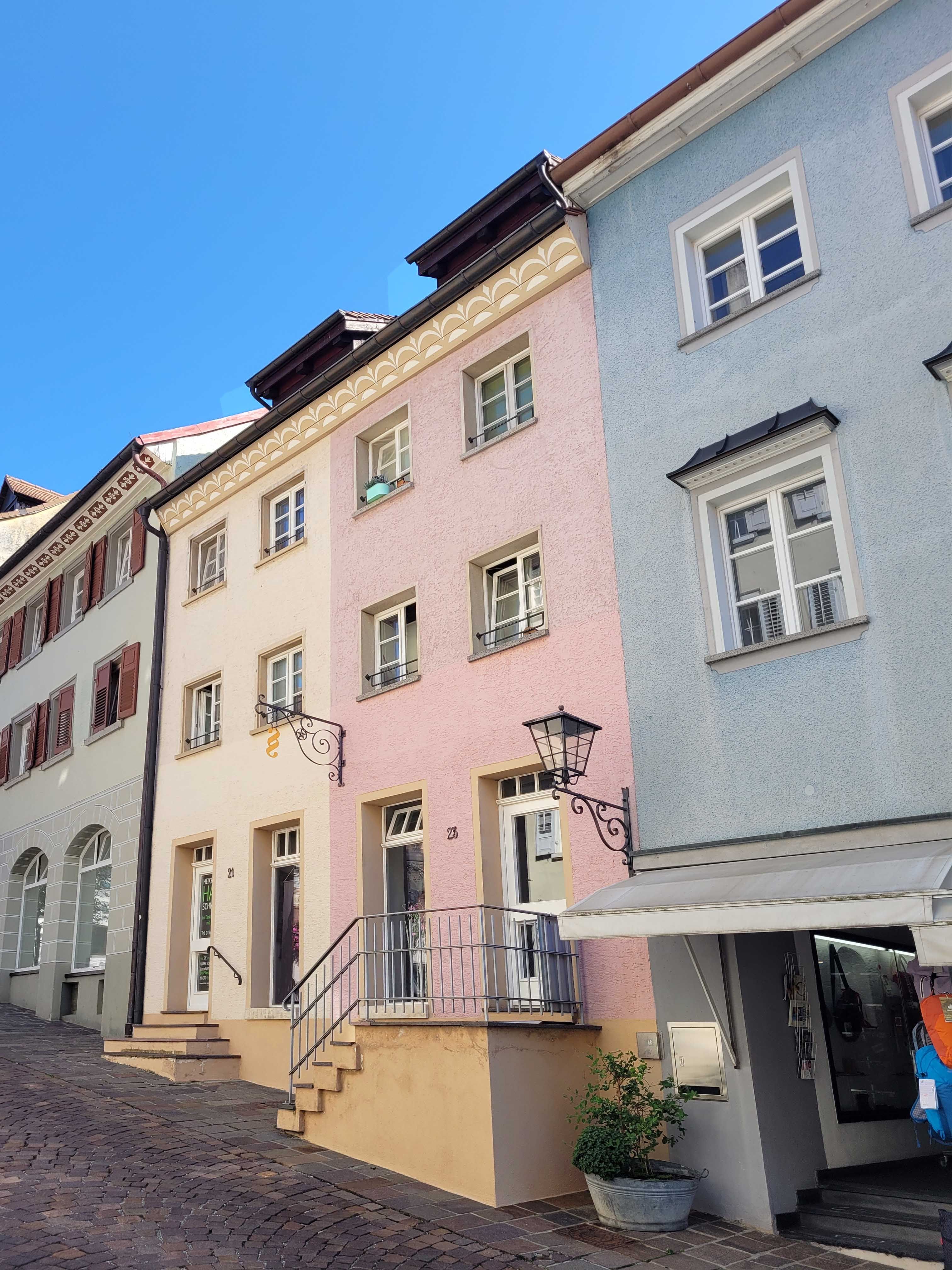 Wohnung zum Kauf 116.000 € 2 Zimmer 52 m²<br/>Wohnfläche 1.<br/>Geschoss Engen Engen 78234