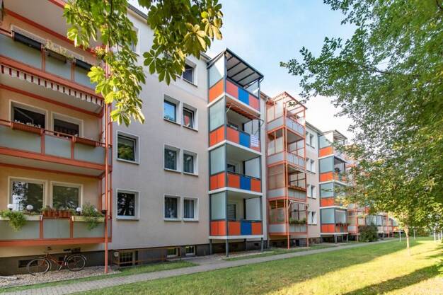 Wohnung zur Miete 523 € 4 Zimmer 69,8 m² 2. Geschoss frei ab sofort Fröbelstraße 150 Spielhagensiedlung Magdeburg 39110
