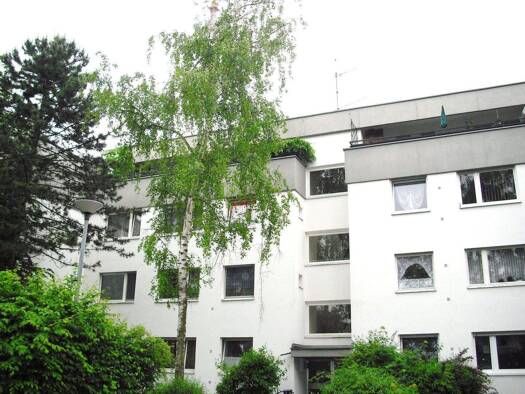 Wohnung zur Miete 650 € 2 Zimmer 58 m² frei ab 15.02.2026 Dieckmannstraße 18 Großreuth b Schweinau Nürnberg 90431