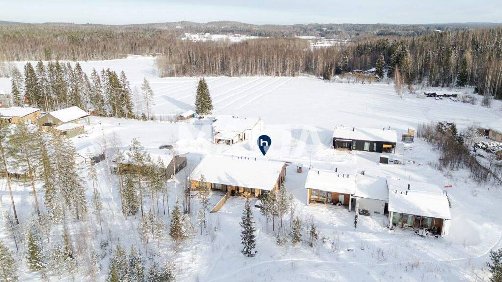 Doppelhaushälfte zum Kauf 269.000 € 4 Zimmer 104 m² 1.109 m² Grundstück Peiponpesä 12 Laukaa 41310