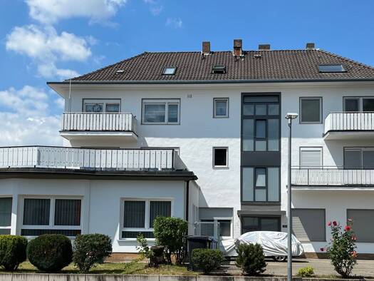 Wohnung zur Miete 590 € 2 Zimmer 60 m² Geschoss 2/3 frei ab 01.04.2026 Arolser Landstraße 36 b Korbach 34497