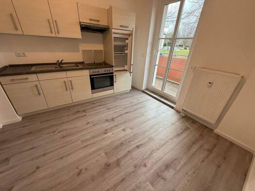 Wohnung zur Miete 400 € 3 Zimmer 67,8 m² frei ab 01.07.2026 Hans-Sachs-Straße 38 Lutherviertel Chemnitz 09126
