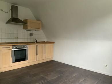 Wohnung zur Miete 299 € 2 Zimmer 46,5 m² Dachgeschoss, 2. Geschoss frei ab 01.08.2025 Bülsestraße 90 Scholven Gelsenkirchen 45896
