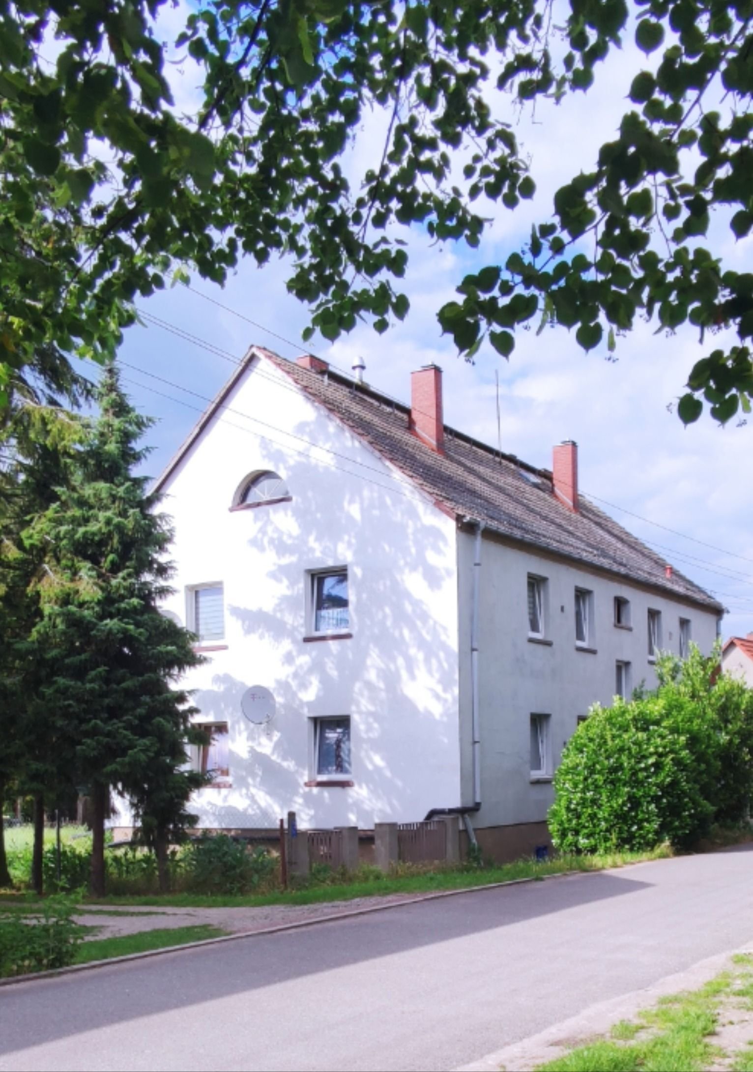 Mehrfamilienhaus zum Kauf 180.000 € 12 Zimmer 250 m²<br/>Wohnfläche 2.400 m²<br/>Grundstück Altwriezen/Beauregard Wriezen 16269