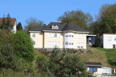 Einfamilienhaus zum Kauf 540.000 € 7 Zimmer 232 m² 1.488 m² Grundstück Fürfurt Weinbach / Fürfurt 35796