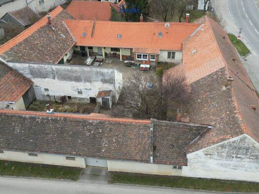 Haus zum Kauf 249.000 € 122 m² 1.709 m² Grundstück Grund 2042