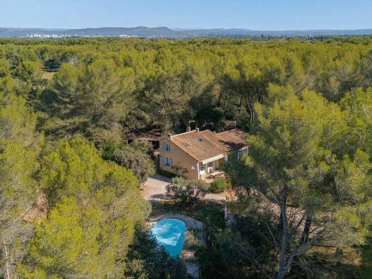 Haus zum Kauf 2.100.000 € 6 Zimmer 350 m² 15.000 m² Grundstück Grans 13450