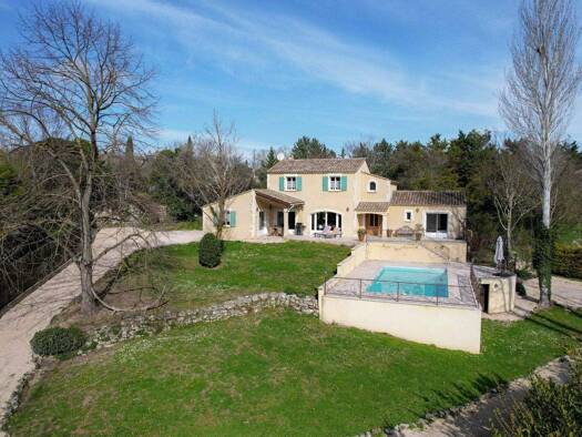 Einfamilienhaus zum Kauf 1.115.000 € 9 Zimmer 209,3 m² 2.000 m² Grundstück UZES 30700