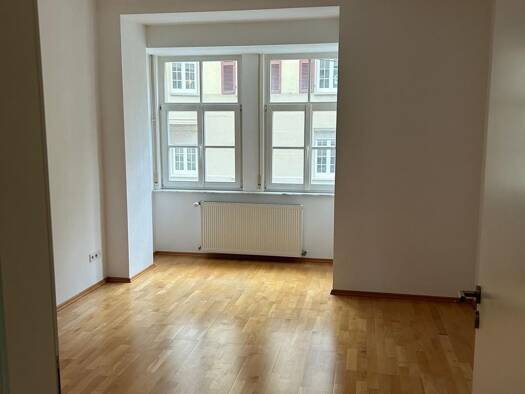Wohnung zur Miete 1.650 € 3 Zimmer 87 m² West Stuttgart 70197