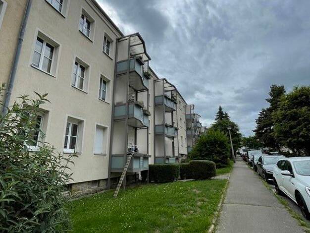 Wohnung zur Miete 558 € 3 Zimmer 66,9 m² 2. Geschoss frei ab 01.11.2026 Landsberger Straße 3 Plauen Ortsamtsbereich Plauen 01187