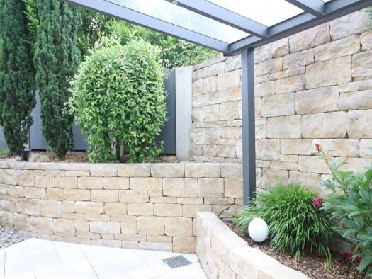 Einfamilienhaus zum Kauf 1.950.000 € 7 Zimmer 320 m² 487 m² Grundstück frei ab 01.09.2026 Gärtringen 71116