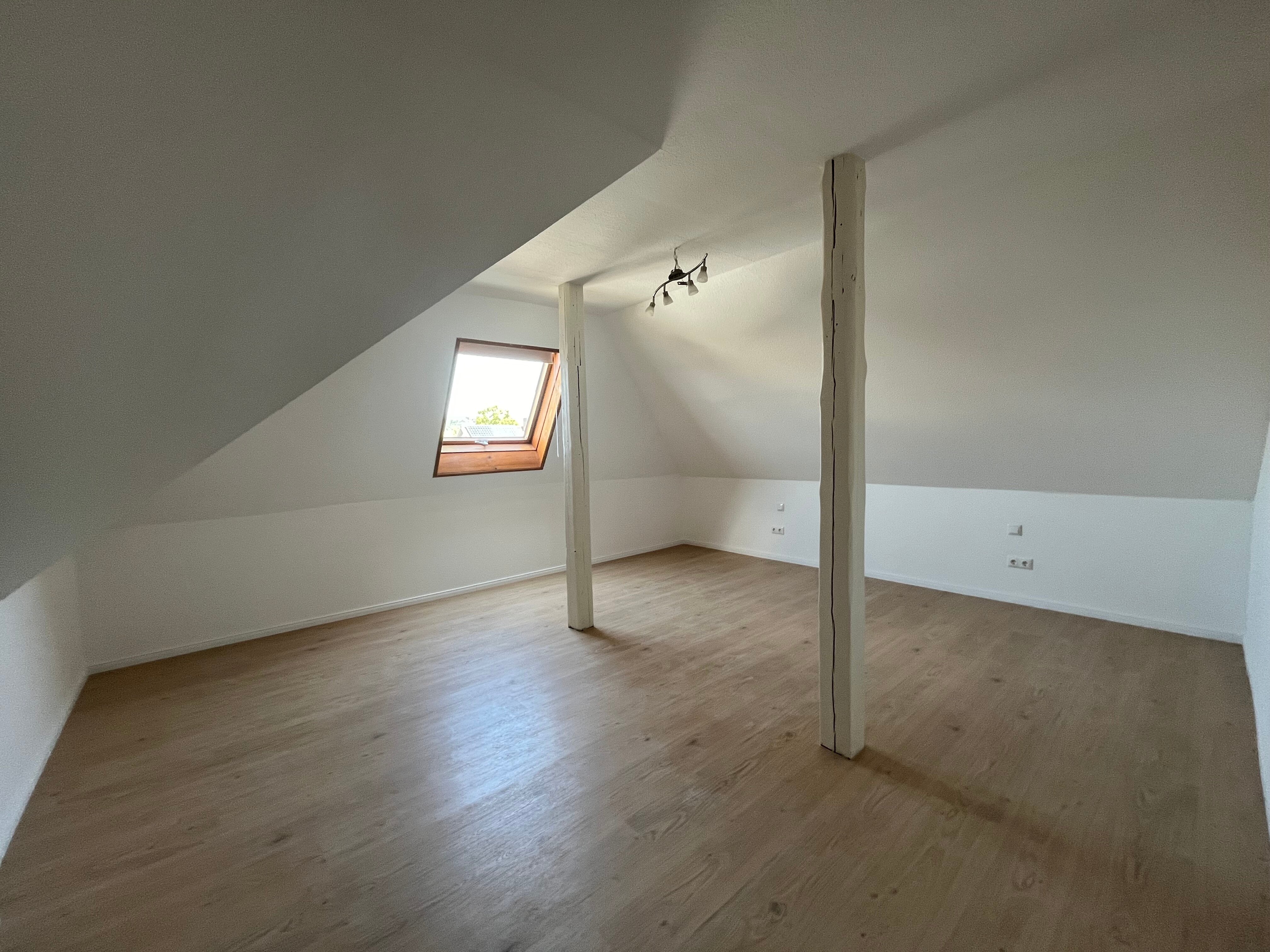 Wohnung zur Miete 700 € 4,5 Zimmer 98 m²<br/>Wohnfläche 3.<br/>Geschoss Gudensberg Gudensberg 34281