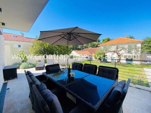 Wohnung zum Kauf 490.000 € 3 Zimmer 107 m² Supetar 21400