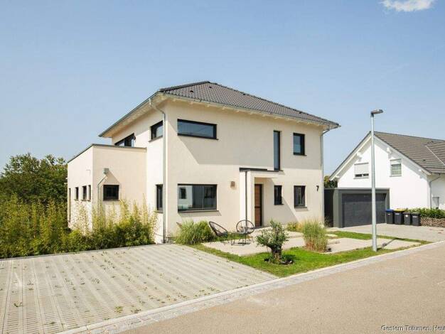 Einfamilienhaus zum Kauf 825.000 € 7 Zimmer 194 m² 558 m² Grundstück Rötenbach Friedenweiler / Rötenbach 79877