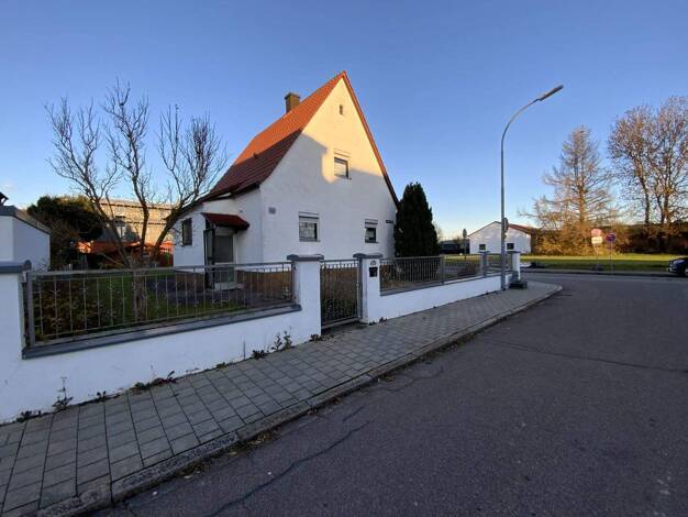 Grundstück zum Kauf 595.000 € 740 m² Grundstück frei ab sofort Ingolstadt 85053