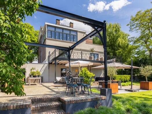 Villa zum Kauf 1.395.000 € 10 Zimmer 421 m² 1.334 m² Grundstück rijndijk 28 Berg en Dal 6566 CG