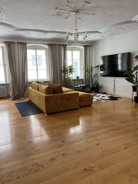 Apartment zur Miete 850 € 2 Zimmer 95 m²<br/>Wohnfläche 2.<br/>Geschoss ab sofort<br/>Verfügbarkeit Altstadt Passau 94032