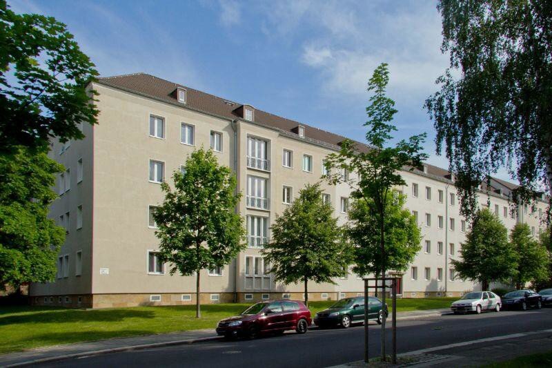 Wohnung zur Miete 698 € 3 Zimmer 64,9 m²<br/>Wohnfläche 27.03.2025<br/>Verfügbarkeit Liebigstr. 13 Südvorstadt-West (Eisenstuckstr.-Mitte) Dresden 01069