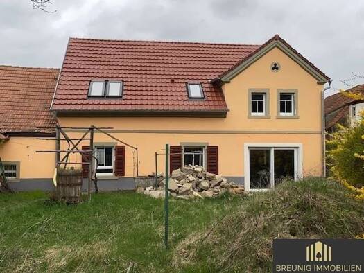 Einfamilienhaus zum Kauf 440.000 € 4 Zimmer 156 m² 1.099 m² Grundstück Hoheim Kitzingen 97318