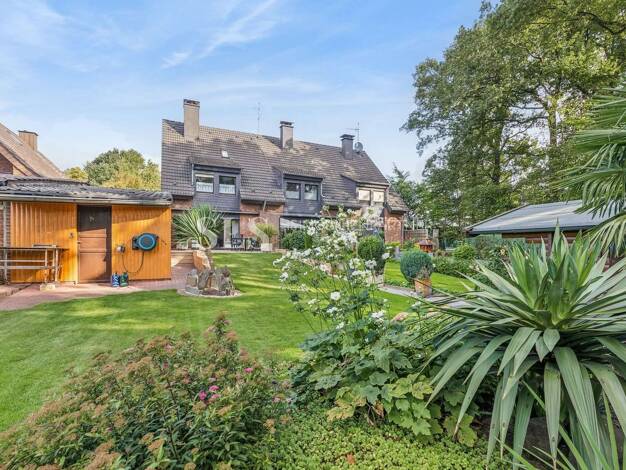 Doppelhaushälfte zum Kauf 379.000 € 5 Zimmer 116 m² 523 m² Grundstück Hervest Dorsten 46284