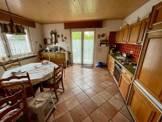 Einfamilienhaus zum Kauf 214.000 € 5 Zimmer 121 m² 330 m² Grundstück Bexbach 66450