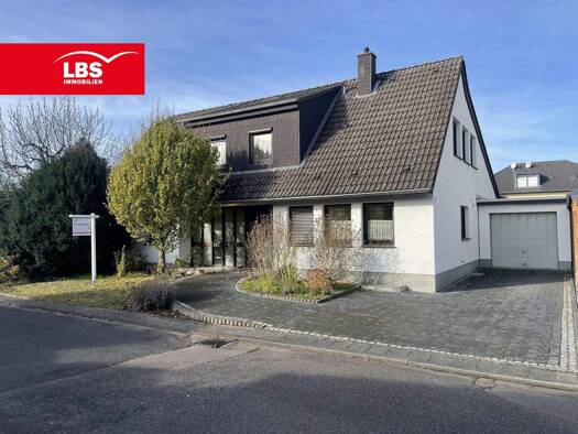 Mehrfamilienhaus zum Kauf 849.000 € 5 Zimmer 171,3 m² 548 m² Grundstück frei ab sofort Zündorf Köln 51143