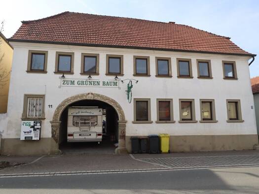 Einfamilienhaus zum Kauf provisionsfrei 999.999 € 9 Zimmer 183 m² 1.249 m² Grundstück St.-Sebastian-Straße 11 Kronungen Poppenhausen 97490