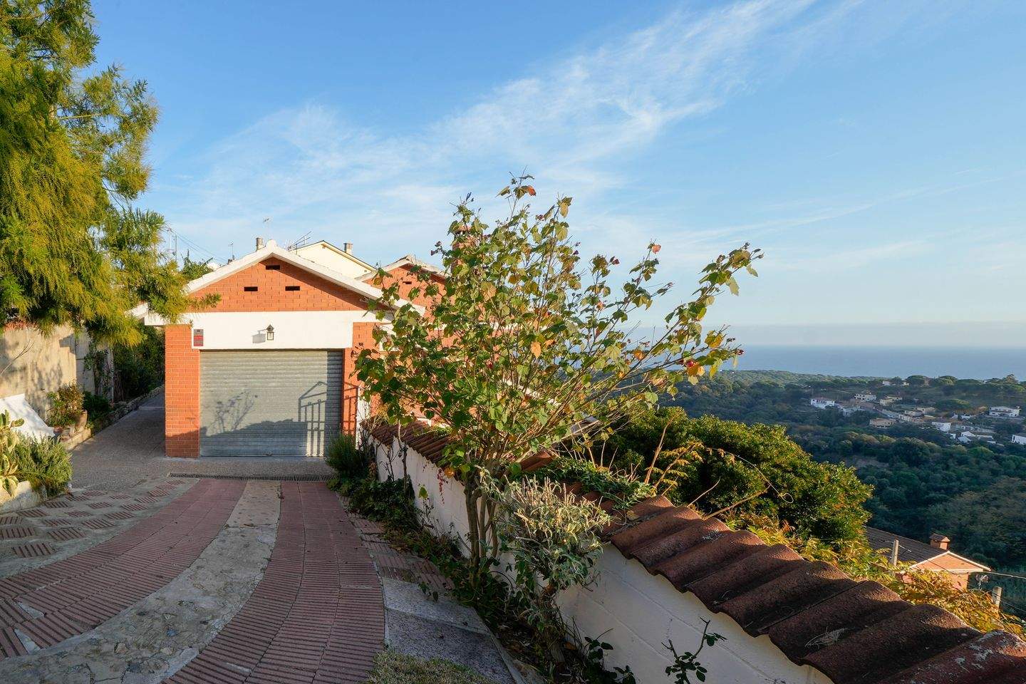 Immobilie in Waldenburg - Haus in SANT CEBRIA DE VALLALTA - Bild 2