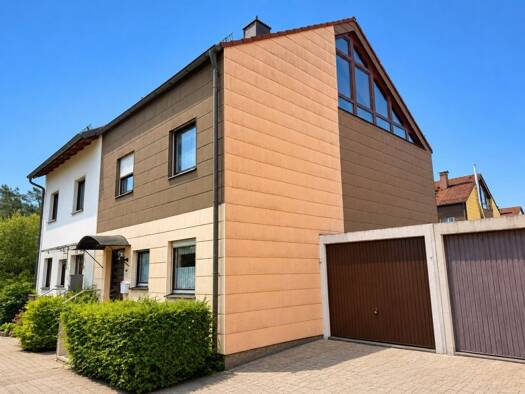 Doppelhaushälfte zum Kauf 358.000 € 5 Zimmer 161 m² 300 m² Grundstück frei ab sofort Weiden 92637