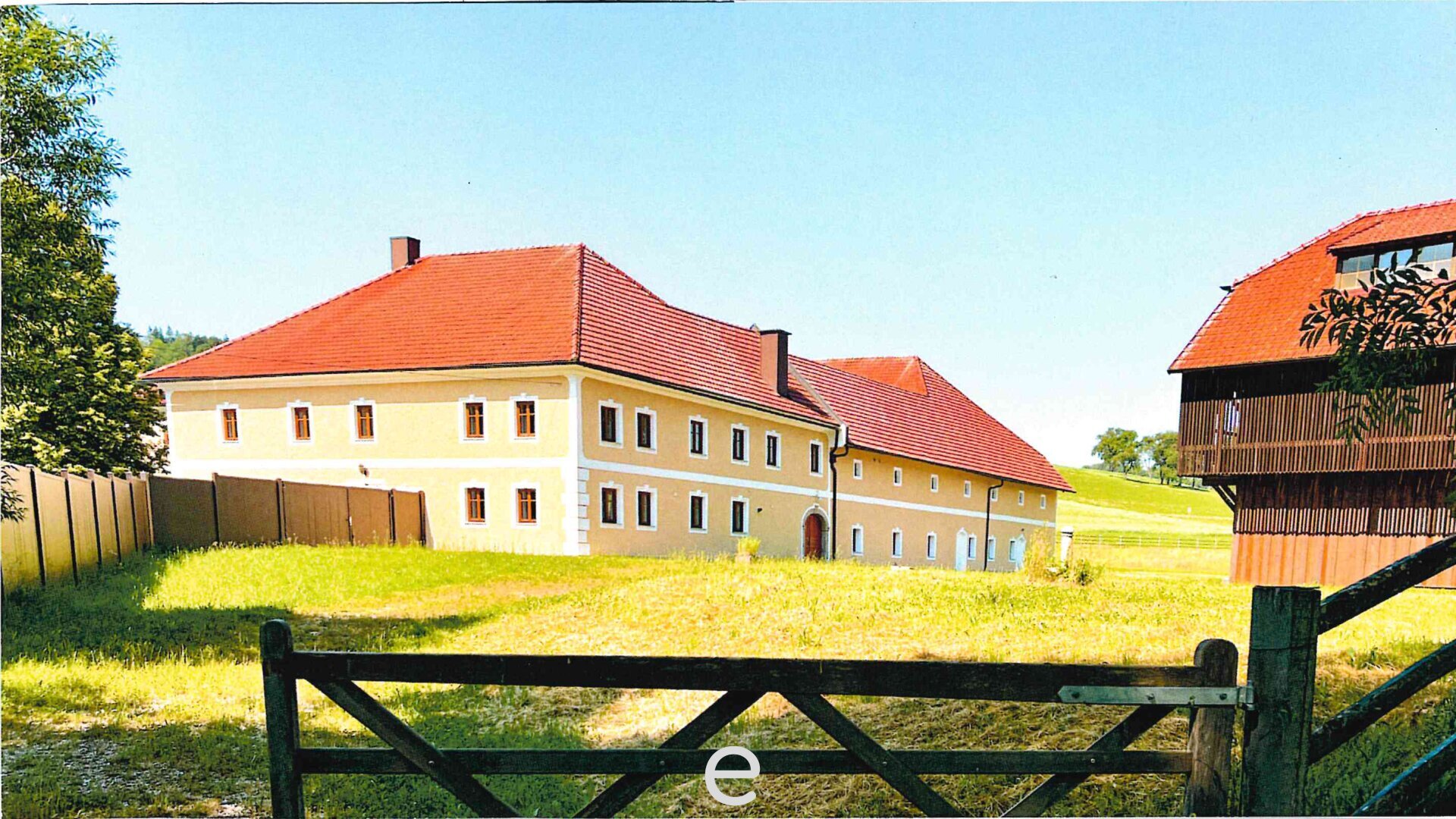 Bauernhaus zum Kauf 2.850.000 € 492 m²<br/>Wohnfläche 110.555 m²<br/>Grundstück Schlüßlberg 4707