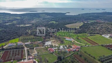 Land-/Forstwirtschaft zum Kauf 260.000 € Rovinj center 52210