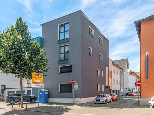 Wohnung zur Miete 1.140 € 3 Zimmer 91,2 m² frei ab sofort Innenstadt Worms 67547